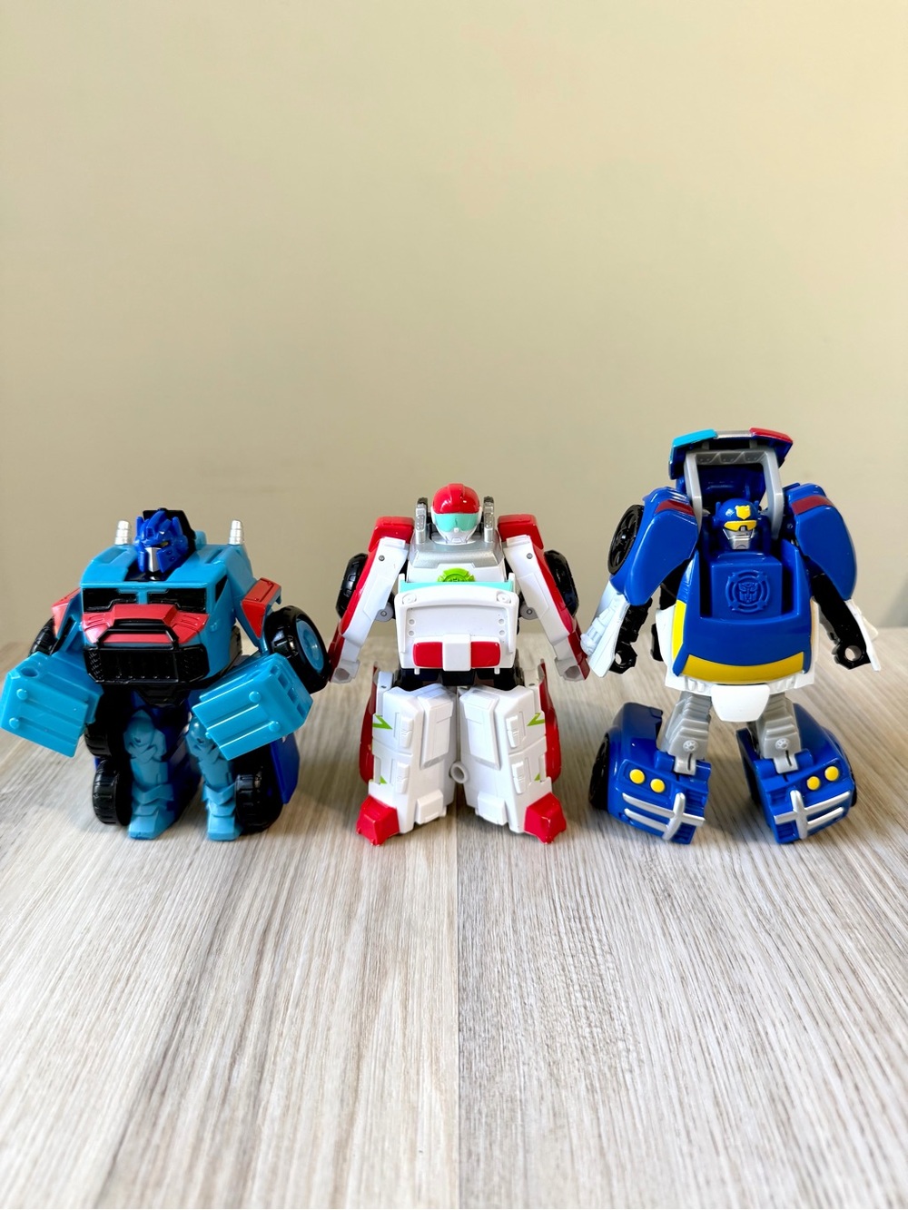 Transformers Rescue Bots Lot of 3 Optimus Prime, Medix, Chase Hasbro Playskool